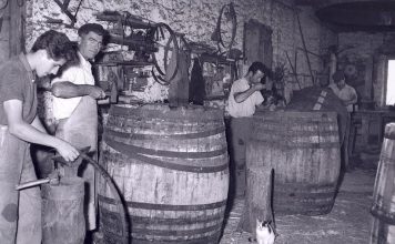 Ο ΣΥΝΕΤΑΙΡΙΣΤΙΚΟΣ ΘΕΣΜΟΣ
