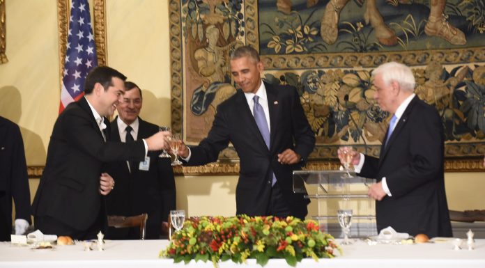 GRAND CRU 2015 ΓΕΥΤΗΚΕ ΣΤΗΝ ΕΛΛΑΔΑ Ο ΜΠΑΡΑΚ ΟΜΠΑΜΑ