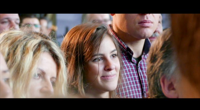 ΡΕΠΟΡΤΑΖ ΑΠΟ ΕΚΘΕΣΗ ΒΑΡΣΟΒΙΑΣ