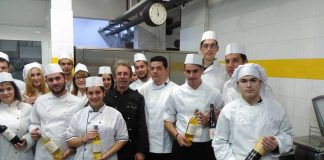 ΤΕΧΝΙΚΟΙ ΜΑΓΕΙΡΙΚΗΣ ΤΕΧΝΗΣ ΙΕΚ ΣΑΜΟΥ: Οι μελλοντικοί πρεσβευτές των κρασιών μας!