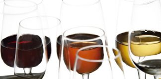 Η ΓΟΗΤΕΙΑ ΤΩΝ ΓΛΥΚΩΝ ΚΡΑΣΙΩΝ