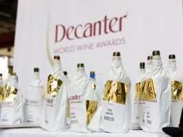 ΔΙΑΓΩΝΙΣΜΟΣ DECANTER: 4 Σαμιώτικα κρασιά κοντά στο «100»!
