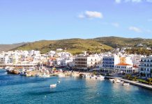 Το Σαμιώτικο κρασί στο νησί της Μεγαλόχαρης