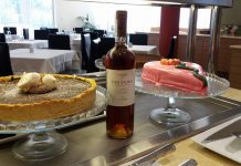 ΚΑΙ ΣΤΗ ΘΑΣΟ ΠΙΝΟΥΝ ΣΑΜΙΩΤΙΚΑ ΚΡΑΣΙΑ