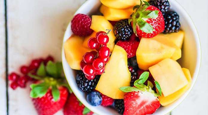 Καλοκαιρινή φρουτοσαλάτα
