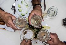 ΣΑΜΟΣ: «…φέρει και ορνίθων γάλα…»