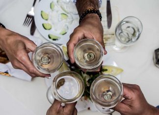 ΣΑΜΟΣ: «…φέρει και ορνίθων γάλα…»