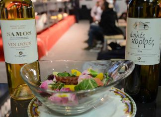 ΣΑΜΙΩΤΙΚΟ ΚΡΑΣΙ: ΙΣΧΥΡΟΣ ΚΡΙΚΟΣ ΣΤΟ ΓΑΣΤΡΟΝΟΜΙΚΟ ΤΟΥΡΙΣΜΟ