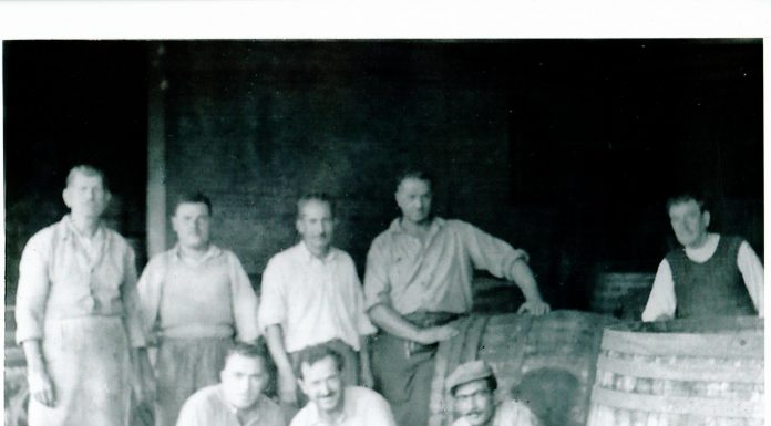 ΒΑΡΕΛΑΔΕΣ: Μια τέχνη που χάνεται