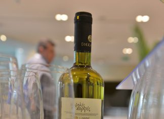 ΨΗΛΕΣ ΚΟΡΦΕΣ και ΑΝΘΕΜΙΣ ΣΤΟ ΕΛ. ΒΕΝΙΖΕΛΟΣ