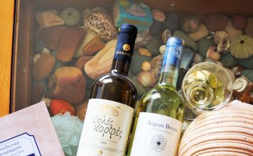 Ένα Σαμιώτικο πρωϊνό Κυριακής, στην Πλάκα