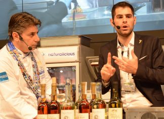 Σομελιέ Άρης Σκλαβενίτης: Πώς συνδυάζεται σωστά το κρασί με κάθε φαγητό;