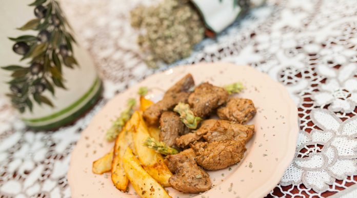 Χοιρινό βοτανάτο μεθυσμένο από Samos Vin Doux