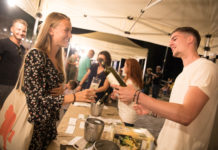 Μαγειριές της Λέσβου και σαμιώτικο κρασί