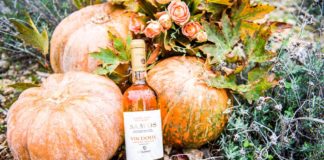 Χρυσαφένιο Μοσχάτο Σάμου: Το κρασί των θεών… στο τραπέζι των ανθρώπων!