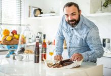 Ανδρέας Λαγός: Στους αμπελώνες της Σάμου μεγάλωσα…