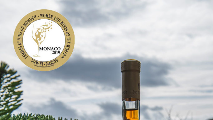ΠΑΙΡΝΟΥΝ «ΑΡΙΣΤΑ» ΤΑ ΚΡΑΣΙΑ ΤΟΥ ΕΟΣ ΣΑΜΟΥ