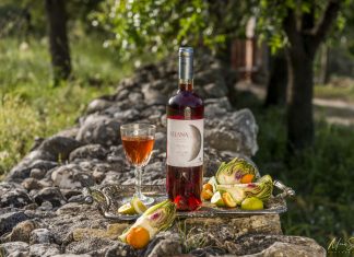 Η ροζέ όψη της… σελήνης!