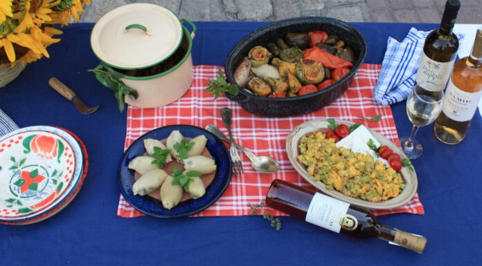 ΚΡΕΜΜΥΔΙ ΜΕ ΣΑΜΙΩΤΙΚΟ ΚΡΑΣΙ;