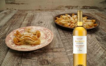 Σιροπιαστά μαντηλάκια με Samos Vin Doux