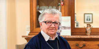 ΣΥΛΛΥΠΗΤΗΡΙΟ ΓΙΑ ΑΔΕΛΦΗ ΜΙΚΕΛΙΝΑ