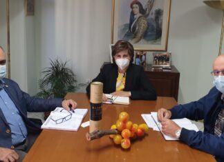 Συνάντηση της γ.γ. Αγροτικής Ανάπτυξης με εκπροσώπους του Οινοποιητικού Συνεταιρισμού της Σάμου