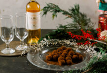 Τρουφάκια σοκολάτας με σαμιώτικο κρασί