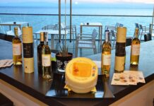 Τα κρασιά του ΕΟΣ Σάμου και η γραβιέρα Νάξου “μάγεψαν” πάλι τη Θεσσαλονίκη.