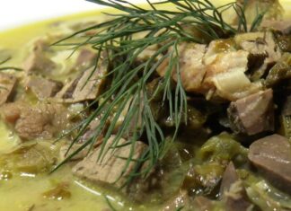 Η «μαγειρίτσα» όπως τη μαγειρεύουν στη Σάμο