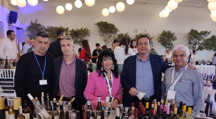 WINE 2 WINE FEST στην ΠΑΤΡΑ – Tα κρασιά του ΕΟΣ Σάμου έδωσαν δυναμικά το παρών.