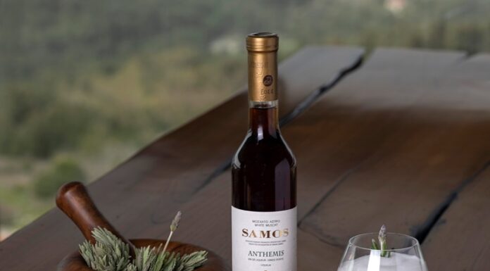 Flaming sunset: «Το» cocktail του φετινού καλοκαιριού, από τη Σάμο