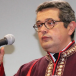Συγχαρητήριο για την Αναγόρευση του καθηγητή Μανώλη Βαρβούνη σε Επίτιμο Διδάκτορα του Τμήματος Δημοτικής Εκπαίδευσης του Πανεπιστημίου Αιγαίου