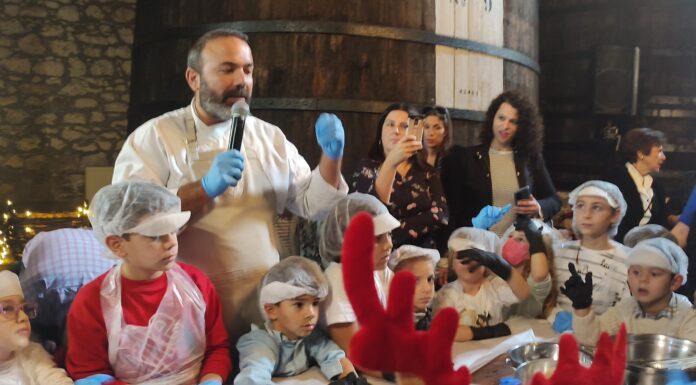 Μαγειρεύοντας σαμιώτικα με μικρούς και μεγάλους σεφ