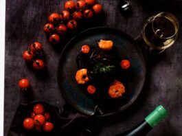 Ο Κωνσταντίνος Λαζαράκης για το σαμιώτικο κρασί