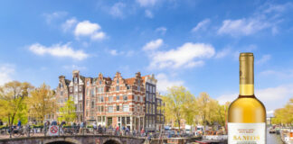 Αρώματα, γεύσεις, κρασιά και η μοναδική ταυτότητα της Σάμου στο Amsterdam