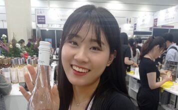 Το σαμιώτικο κρασί κάνει θραύση στην Κορέα