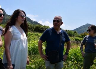 ΕΠΑΦΗ ΔΙΕΘΝΩΝ SOMMELIER ΜΕ ΤΟΝ  ΣΑΜΙΑΚΟ ΑΜΠΕΛΩΝΑ