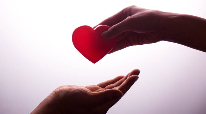 Κάνε το βήμα. Γίνε ΔΟΤΗΣ ΖΩΗΣ!