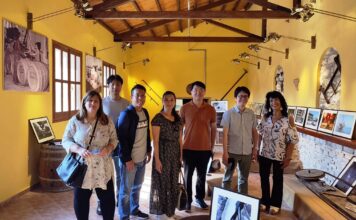 «Ταξίδι» στο σαμιώτικο μοσχάτο για Ασιάτες Wine Ambassadors