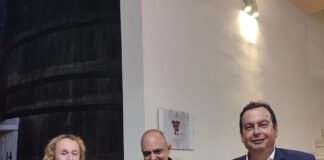 «Νιφάδες ζωής» Μια Χριστουγεννιάτικη γιορτή στο Μουσείο Οίνου του Ε.Ο.Σ Σάμου για το παιδί και τον άνθρωπο