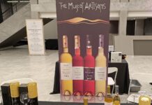 ΣΤΟΝ ΑΦΡΟ ΤΩΝ ΝΕΚΤΑΡ