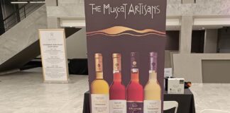 ΣΤΟΝ ΑΦΡΟ ΤΩΝ ΝΕΚΤΑΡ