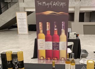 ΣΤΟΝ ΑΦΡΟ ΤΩΝ ΝΕΚΤΑΡ