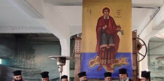 ΟΙ ΑΜΠΕΛΟΥΡΓΟΙ ΤΗΣ ΣΑΜΟΥ ΤΙΜΗΣΑΝ ΤΟΝ ΠΡΟΣΤΑΤΗ ΤΟΥΣ ΑΓΙΟ ΤΡΥΦΩΝΑ