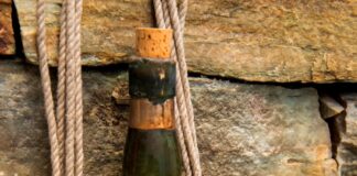 ΤΟ ΜΟΣΧΑΤΟ ΚΡΑΣΙ «ΕΜΨΥΧΩΤΗΣ» ΤΩΝ ΑΓΩΝΙΣΤΩΝ ΤΟΥ 21