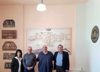 Ο ΓΡΑΜΜΑΤΕΑΣ ΠΑΡΑΓΩΓΙΚΩΝ ΤΟΜΕΩΝ ΣΤΟ ΜΟΥΣΕΙΟ ΟΙΝΟΥ Ε.Ο.Σ ΣΑΜΟΥ