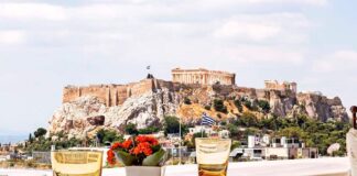 Το κρασί των θεών στο ξενοδοχείο των «βασιλιάδων»