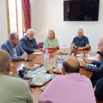 EΠΙΣΚΕΨΗ ΥΦΥΠΟΥΡΓΟΥ ΑΓΡΟΤΙΚΗΣ ΑΝΑΠΤΥΞΗΣ ΣΤΟΝ ΟΙΝΟΠΟΙΗΤΙΚΟ ΣΥΝΕΤΑΙΡΙΣΜΟ ΣΑΜΟΥ