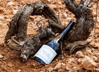 Η Κρήτη βάζει τη φωτιά, η Σάμος το μοσχάτο