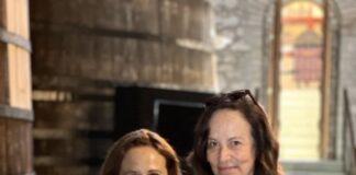 Η Άννα Διαμαντοπούλου στο Μουσείο Οίνου του ΕΟΣ Σάμου